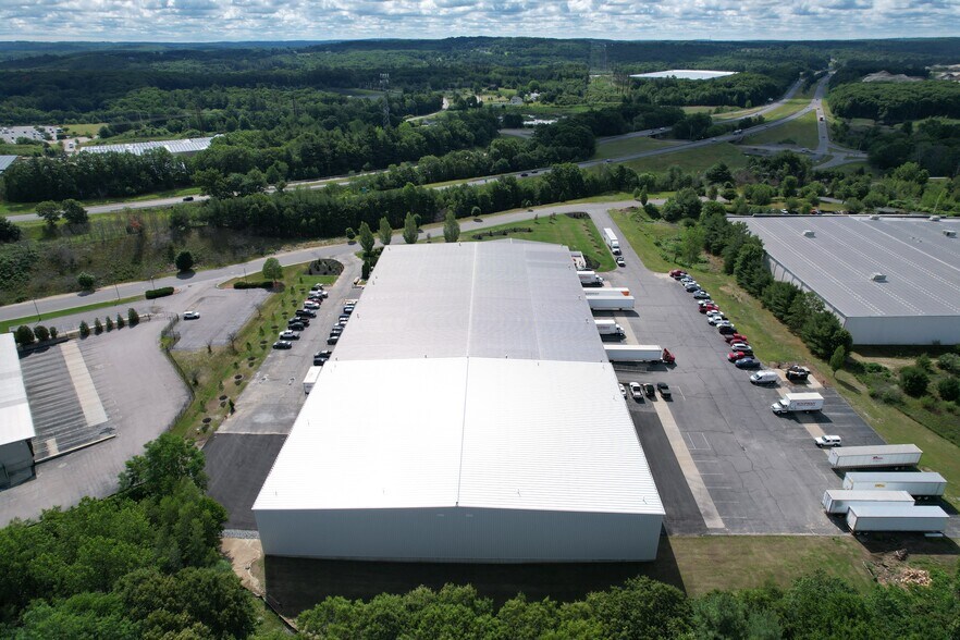 29 Gilmore Dr, Sutton, MA 01590 Industrial For Lease