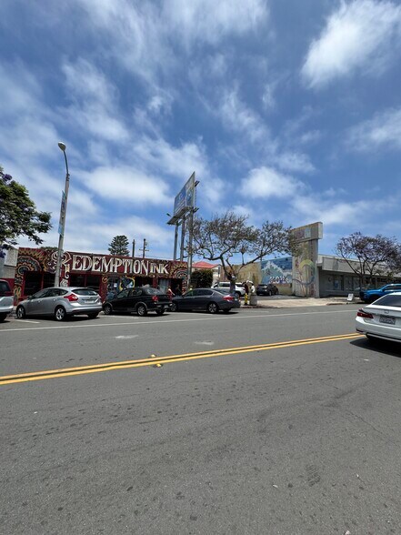 More Photos Of 1434-1444 Garnet Ave, San Diego Storefront For Sale