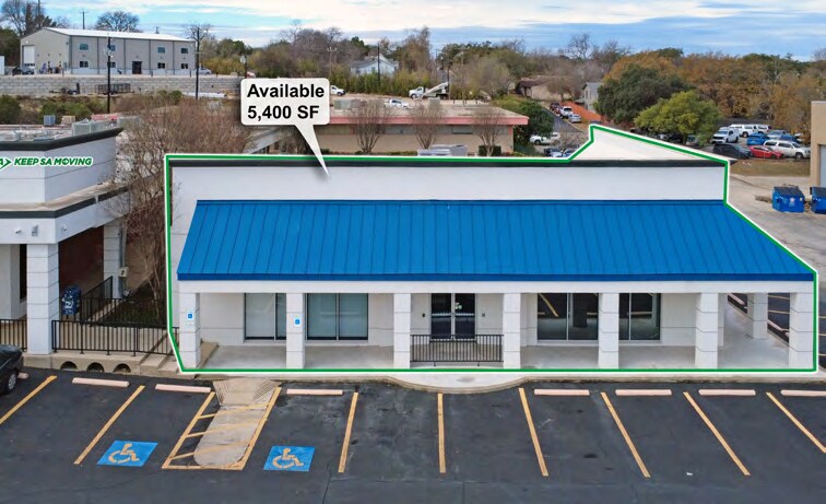 More Photos Of 7049-7075 San Pedro Ave, San Antonio Storefront For Lease