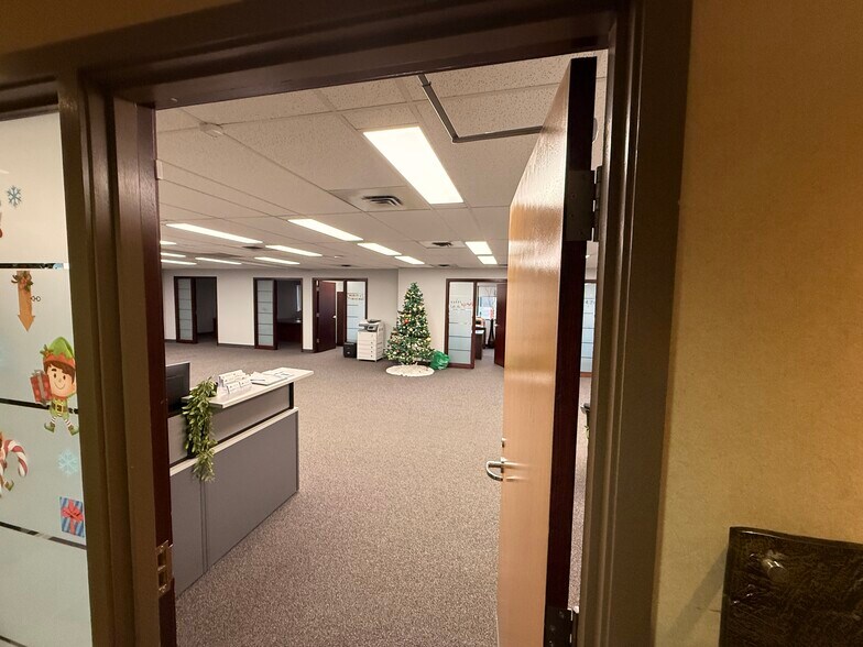 More Photos Of 17010 103rd Ave, Edmonton Office For Lease