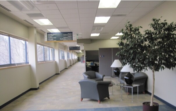 More Photos Of 326 Ibm Rd, Williston Office For Lease