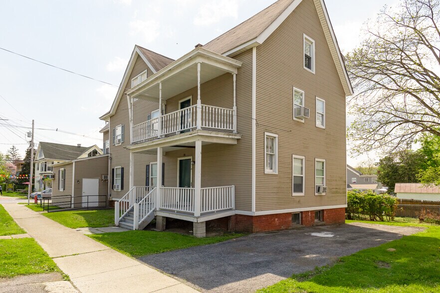 More Photos Of 48 Columbia St, Poughkeepsie Apartments For Sale