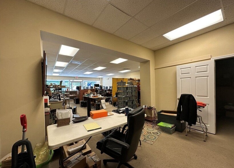 More Photos Of 118 W Commerce St, Greenville Storefront Retail Residential For Sale