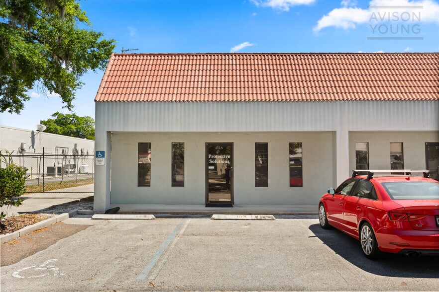 More Photos Of 175 Semoran Commerce Pl, Apopka Light Distribution For Sale