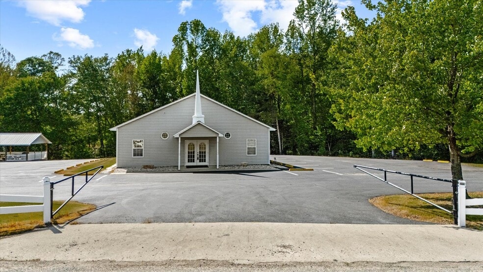 More Photos Of 22114 Carters Gate Rd, Ruther Glen Religious Facility For Sale