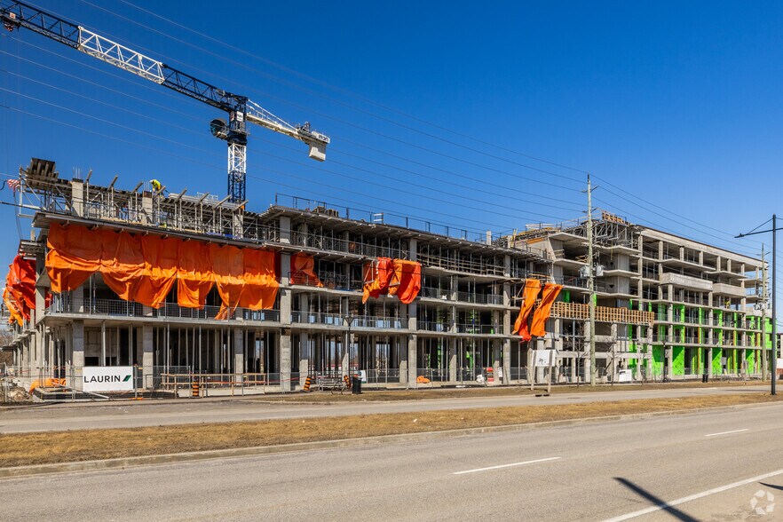 More Photos Of 20 Cedarow Crt, Ottawa Assisted Living For Lease