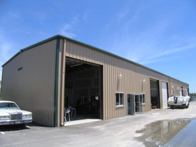 More Photos Of 2621 NE 9th Ave, Cape Coral Warehouse For Lease