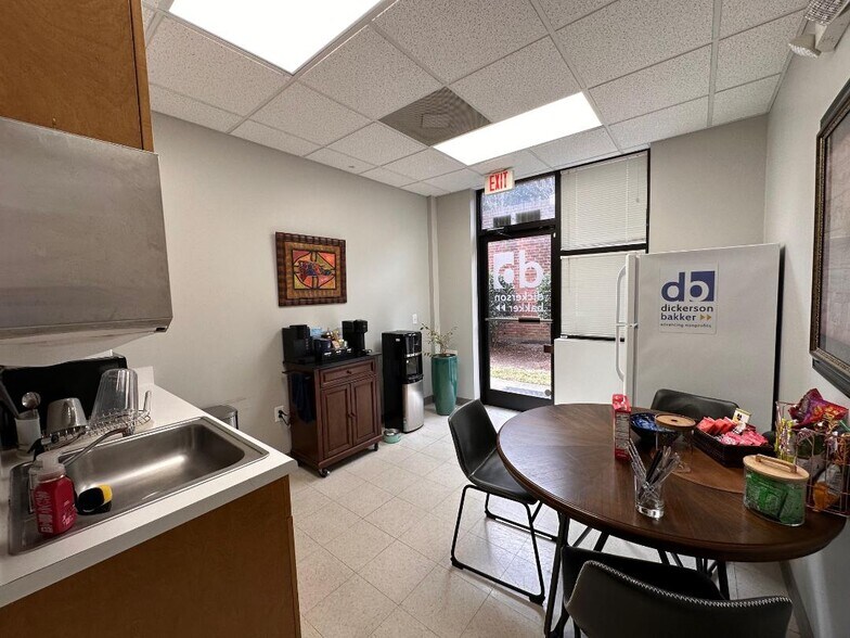 More Photos Of 7511 Mourning Dove Rd, Raleigh Office For Sale