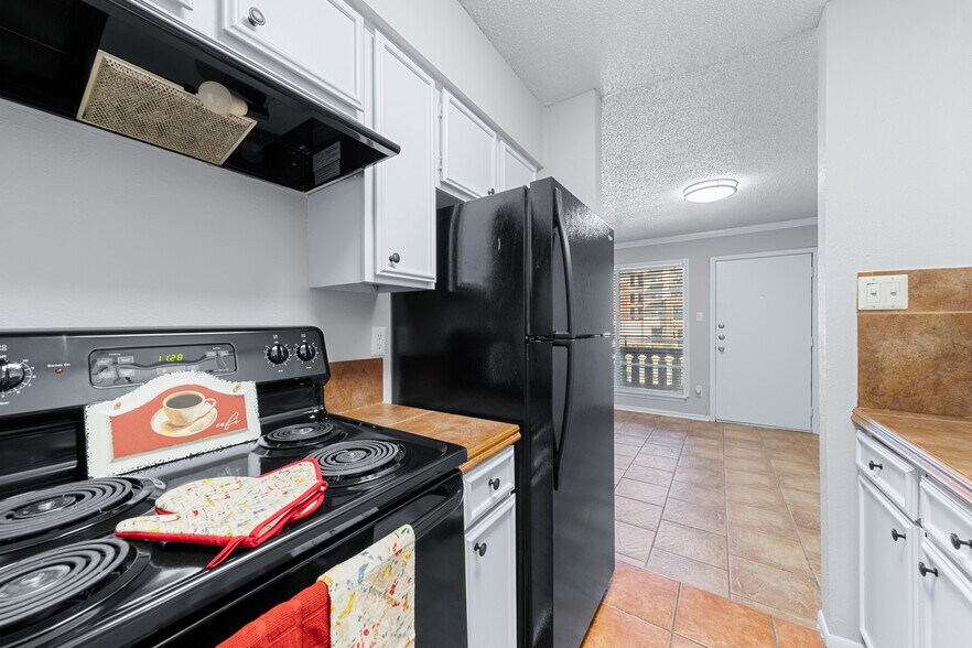 More Photos Of 4645 Ocean Dr, Corpus Christi Apartments For Sale