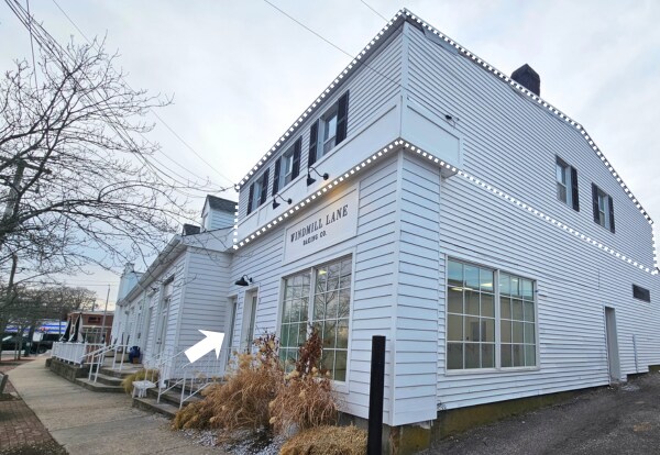 Primary Photo Of 15 Windmill Ln, Southampton Office For Lease