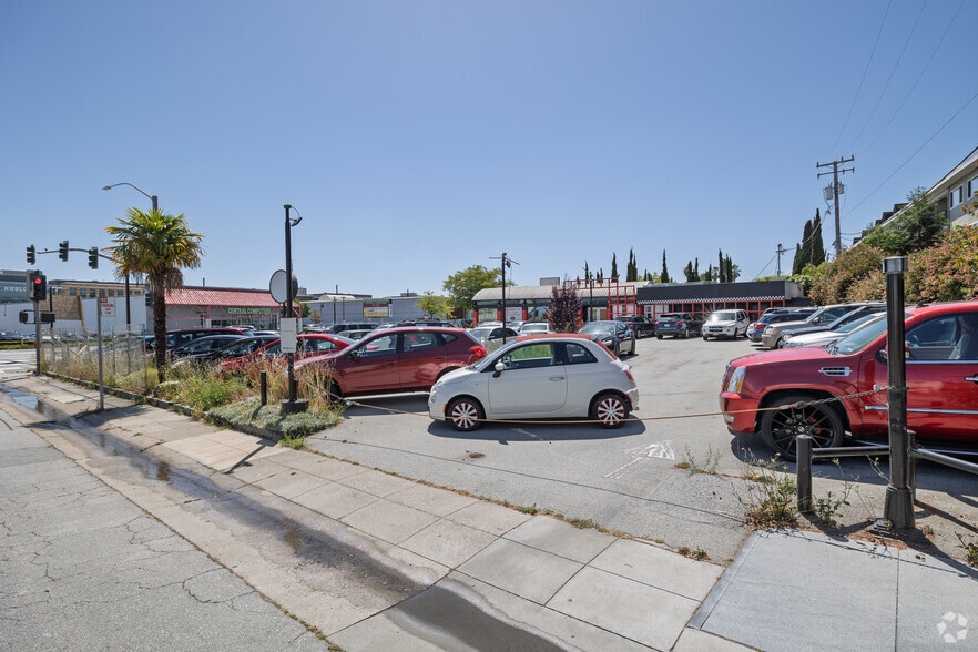 More Photos Of 2700 S El Camino Real, San Mateo Apartments For Sale
