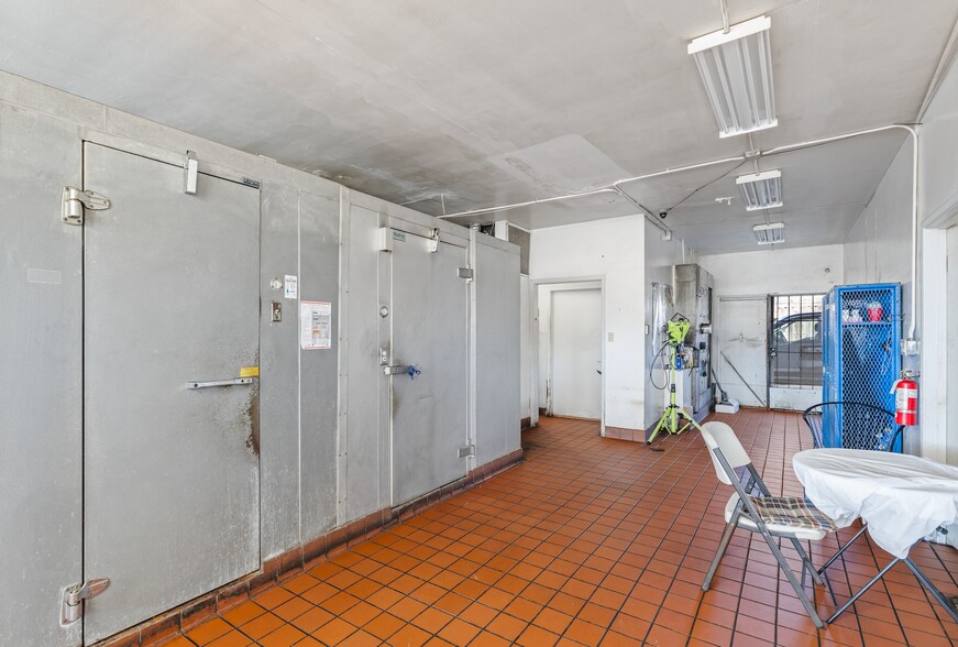 More Photos Of , San Leandro General Retail For Sale