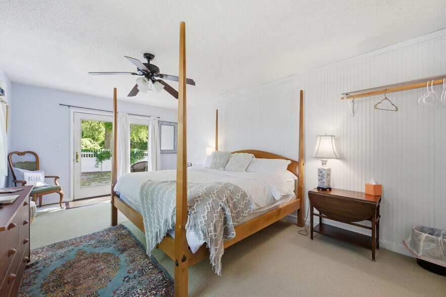More Photos Of 508 Church St, Oriental Hospitality For Sale