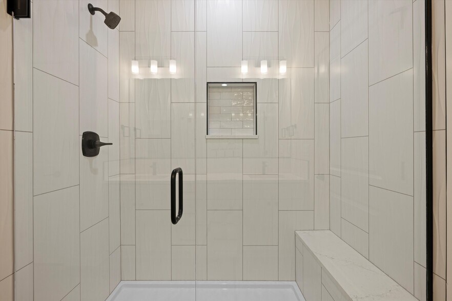 More Photos Of 1101-1109 Fairhaven Loop, Richland Apartments For Sale