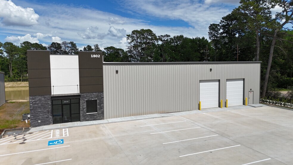 Primary Photo Of 1800 Meadow Edge Ln, Spring Warehouse For Sale