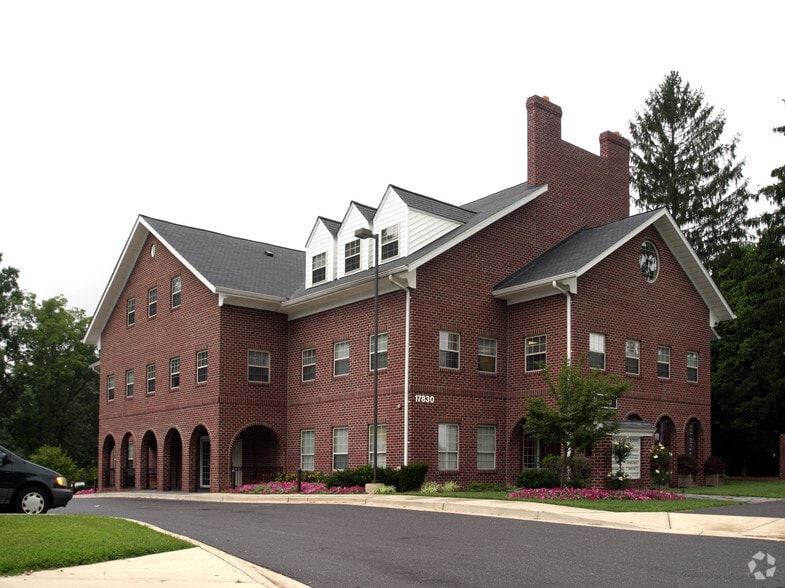 More Photos Of 17830 New Hampshire Ave, Ashton Office For Lease