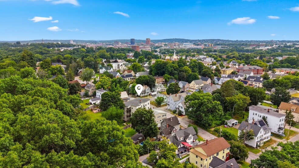 More Photos Of 61 B St, Manchester Multifamily For Sale