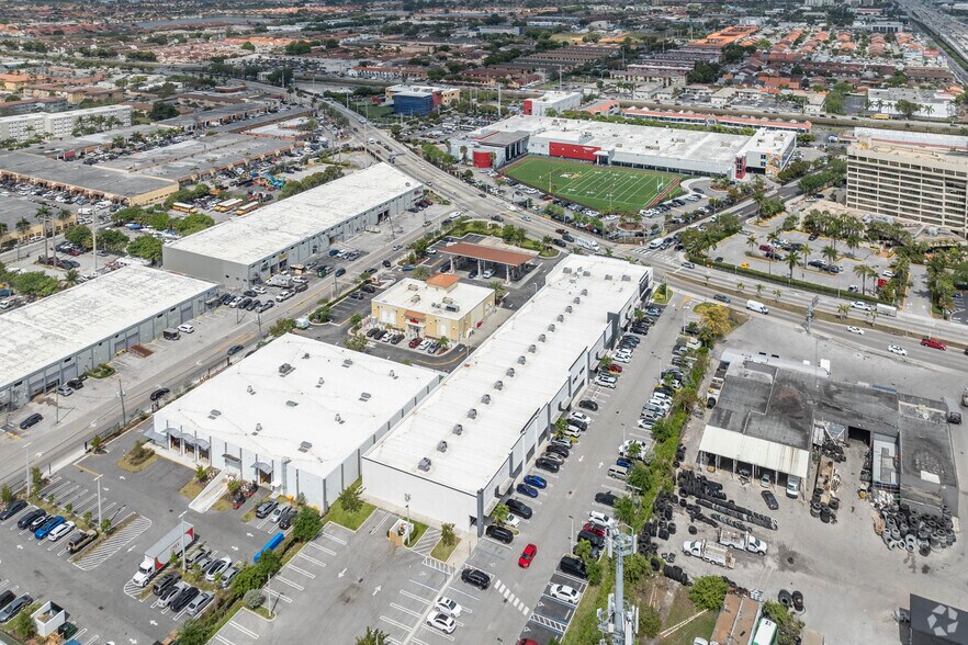 More Photos Of 7802 NW 103rd St, Hialeah Gardens Storefront For Lease