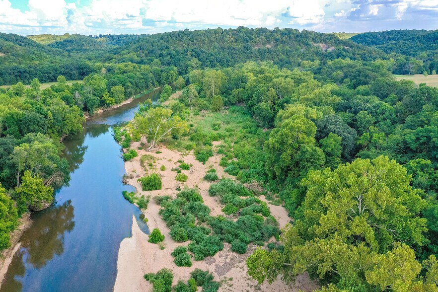 More Photos Of 1211 Cox Ford Rd, Crane Specialty For Sale