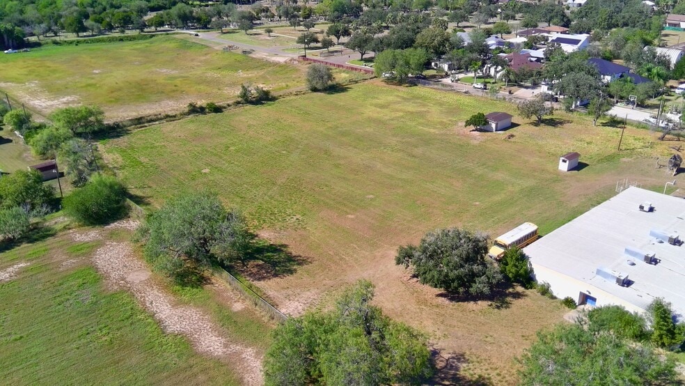 More Photos Of 1214 S Bridge Ave, Weslaco Schools For Sale