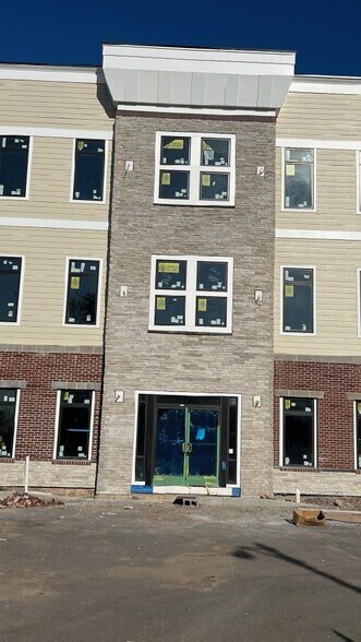 More Photos Of 99 Florida Grove Rd, Keasbey Apartments For Sale