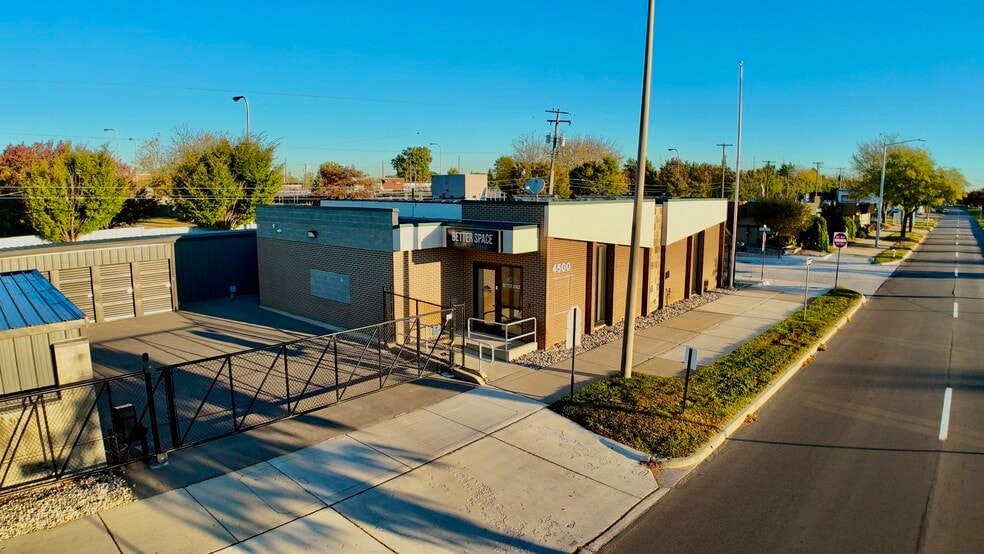 More Photos Of 4500 Biddle Ave, Wyandotte Self Storage For Sale