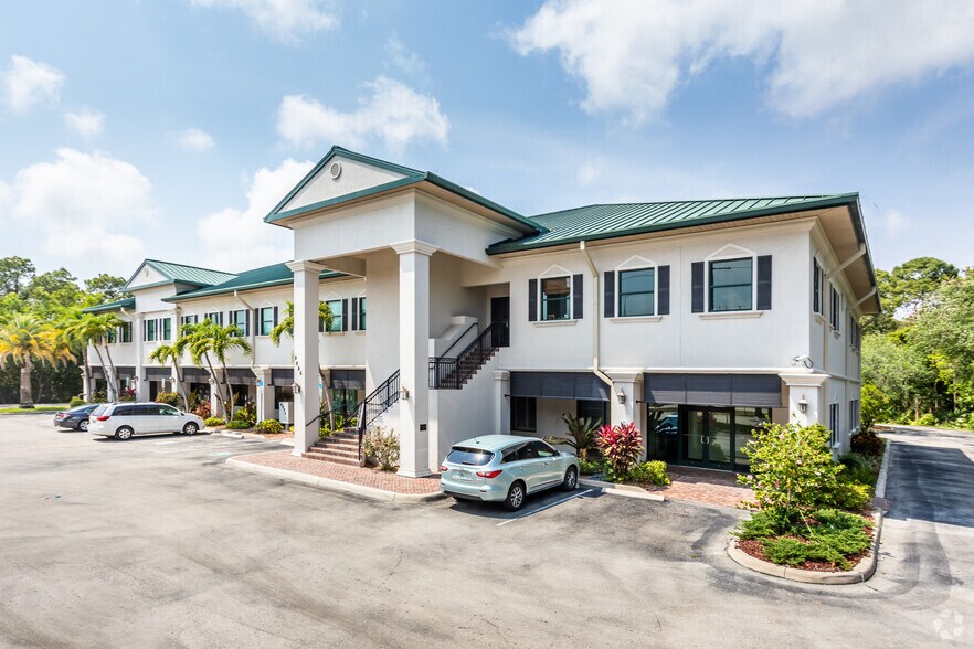 More Photos Of 9696 Bonita Beach Rd, Bonita Springs Office For Lease