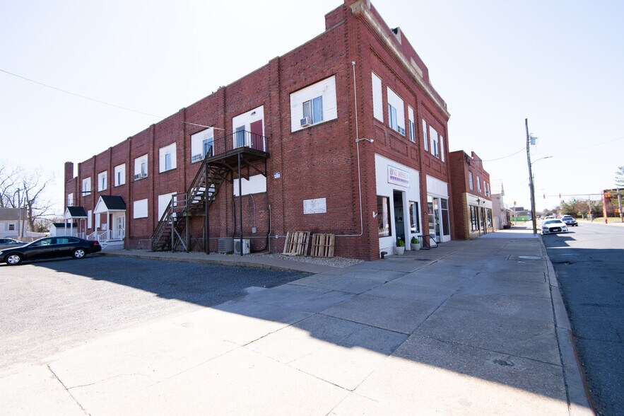Primary Photo Of 612-616 Race St, Cambridge Apartments For Sale