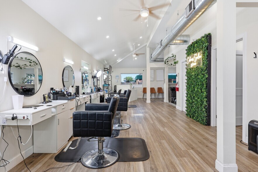 More Photos Of 25 Sheridan Blvd, Lakewood Freestanding For Sale