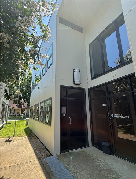 More Photos Of 2223 Quail Run, Baton Rouge Medical For Lease