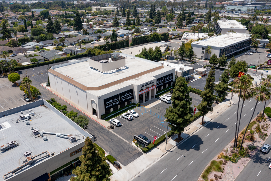 Primary Photo Of 3089 Bristol St, Costa Mesa Freestanding For Lease