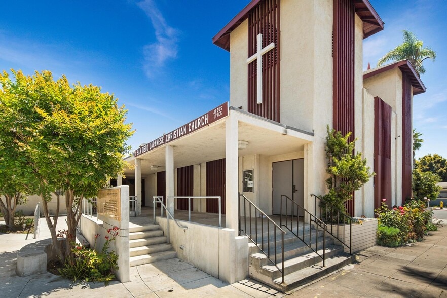 More Photos Of 1920 E St, San Diego Religious Facility For Sale