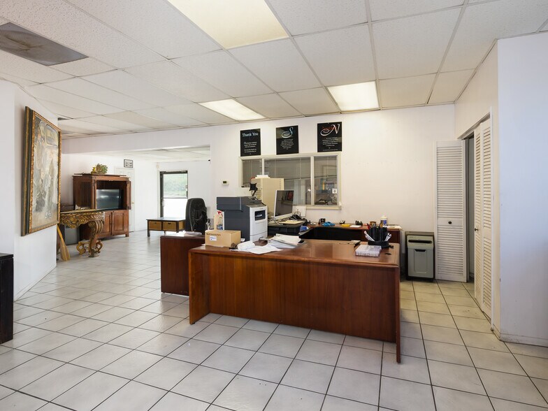 More Photos Of 717 E El Segundo Blvd, El Segundo Auto Repair For Sale