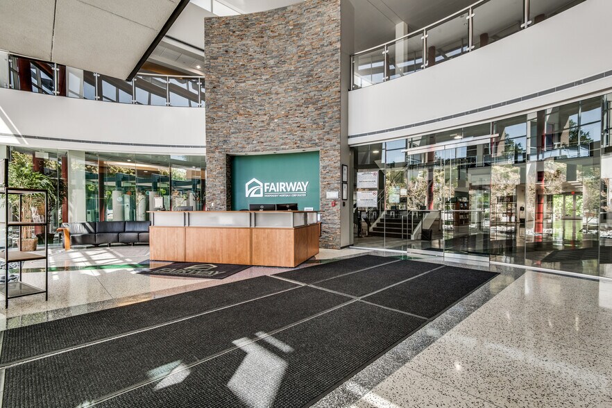 More Photos Of 4201 Marsh Ln, Carrollton Office For Sale