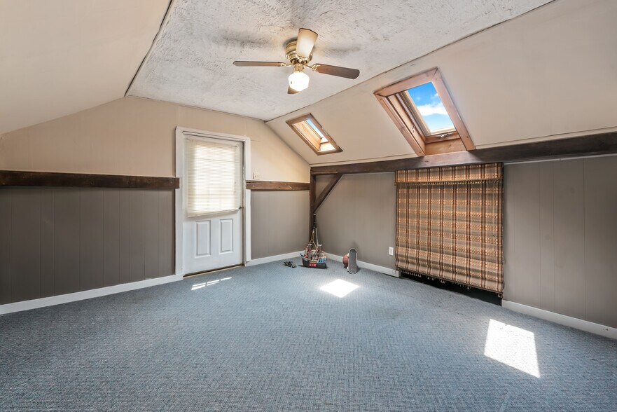 More Photos Of 9494 Riverton Rd, Bangor Restaurant For Sale