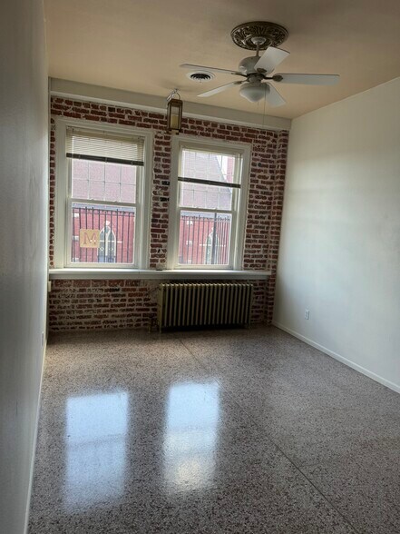 More Photos Of 128 S 5th St, Norfolk Apartments For Sale