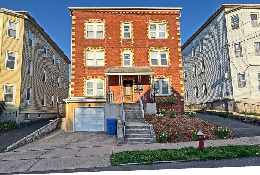 Primary Photo Of 146-148 Grove St, New Britain Apartments For Sale