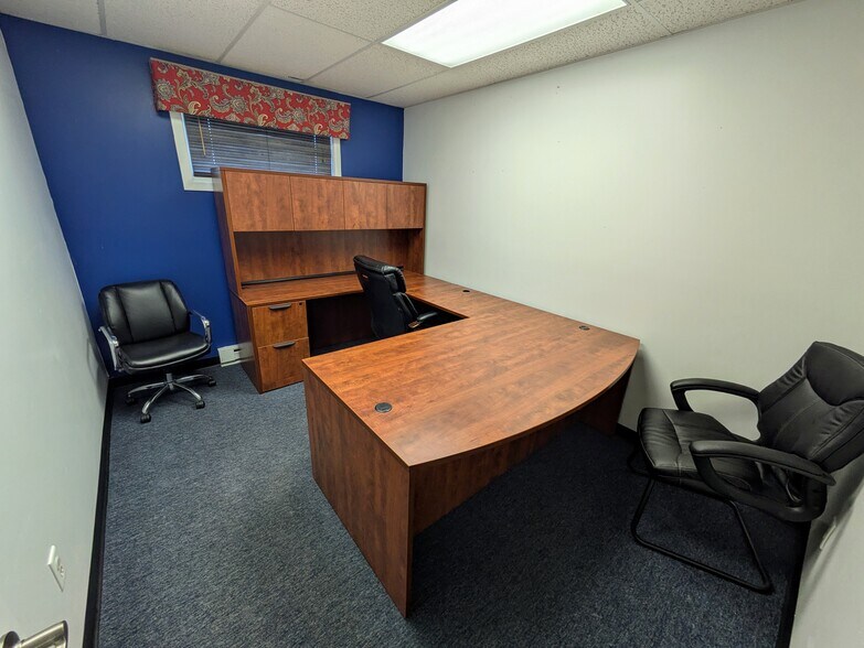 More Photos Of 1365 Blue Mountain Dr, Danielsville Office For Sale