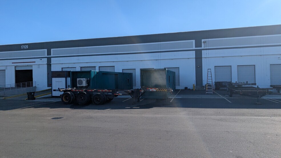 More Photos Of 17100 S Harlan Rd, Lathrop Manufacturing For Lease