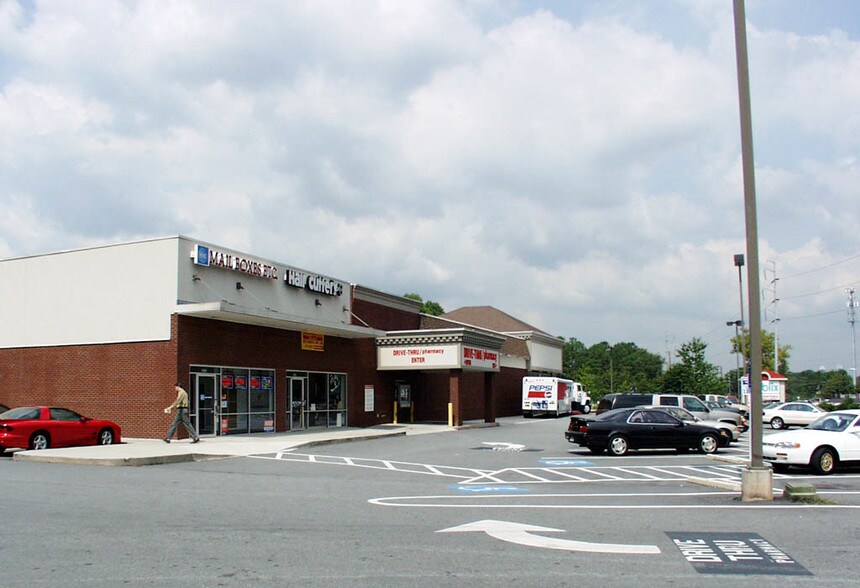 More Photos Of 3435 Ashford Dunwoody Rd NE, Atlanta Unknown For Lease