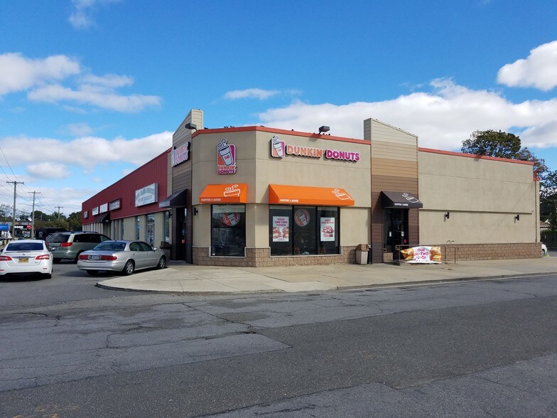 More Photos Of 34 Hempstead Tpke, Farmingdale General Retail For Sale