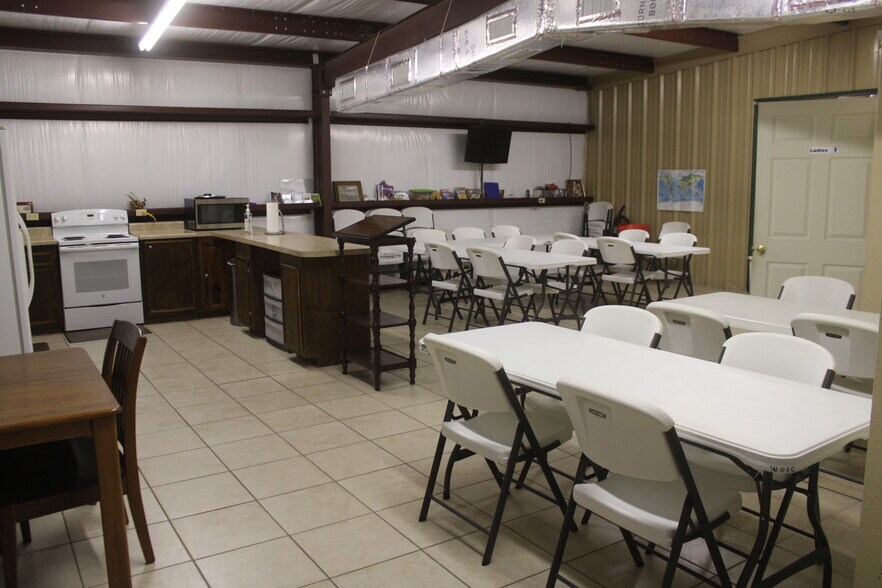 More Photos Of 344 Broadway, Winnie Religious Facility For Sale