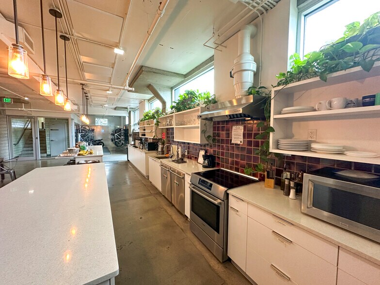 More Photos Of 3000 Lawrence St, Denver Coworking Space