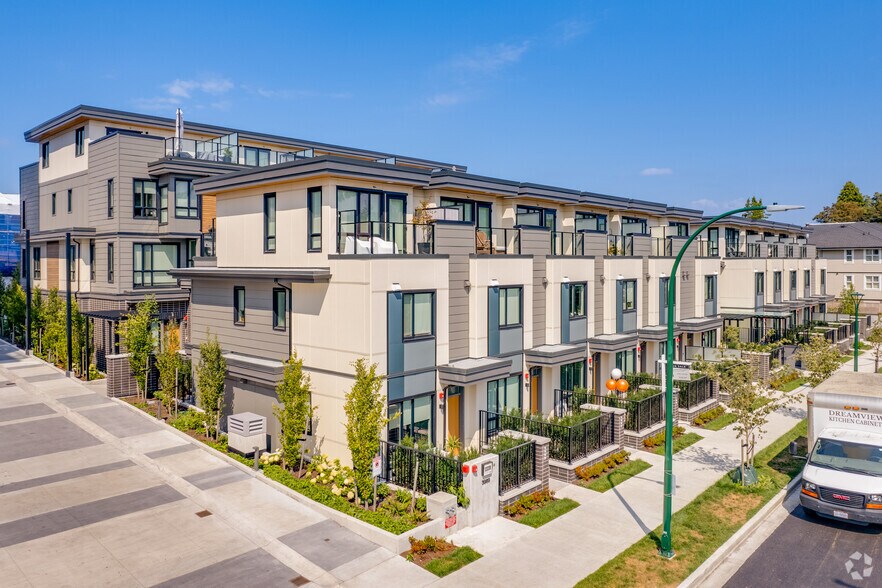 More Photos Of 1519 Kingsway, Vancouver Apartments For Sale