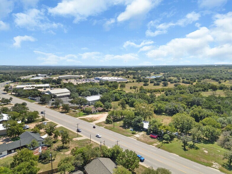 More Photos Of 1404 Central Texas Expy, Lampasas Land For Sale