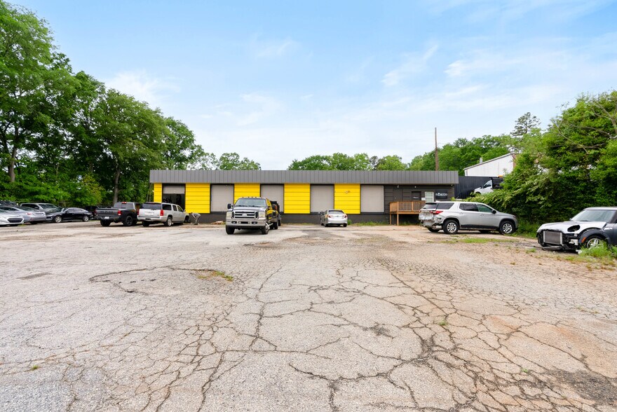 More Photos Of 860 W Main St, Spartanburg Flex For Sale