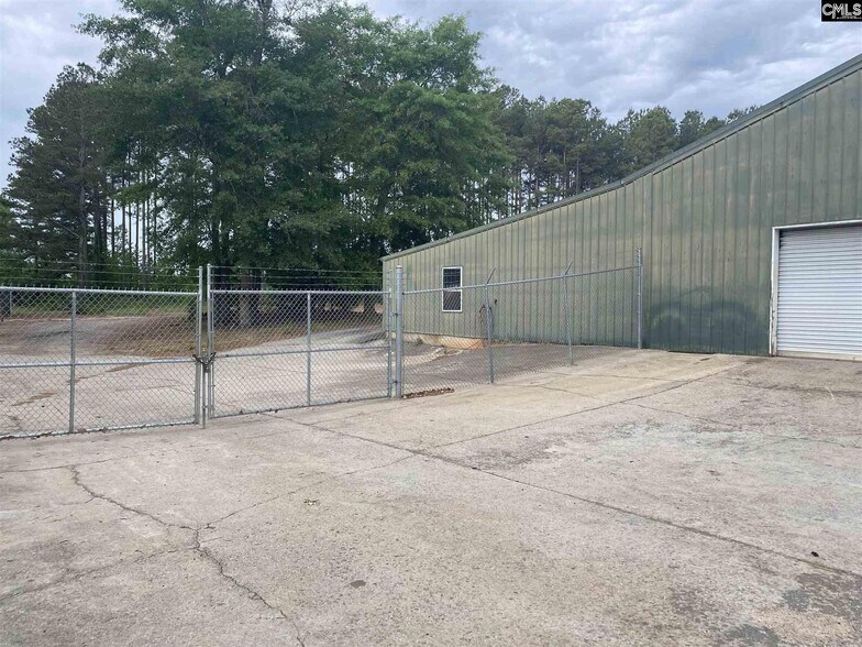 More Photos Of 2727 Priceville Rd, Gilbert Warehouse For Lease