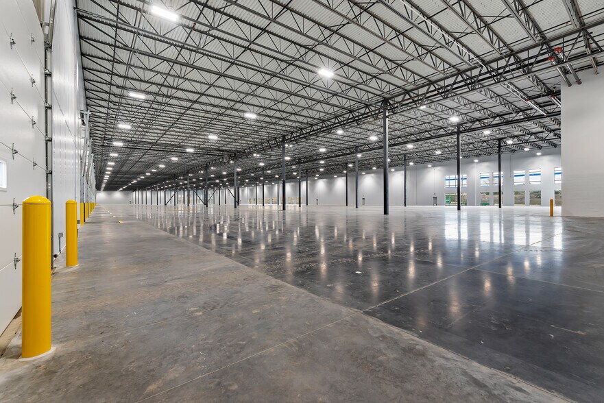 More Photos Of 7075 S Eisenman Rd, Boise Unknown For Lease