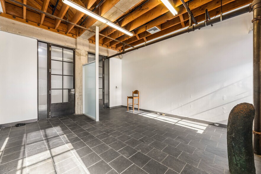 More Photos Of 932 Wilson St, Los Angeles Loft Creative Space For Lease