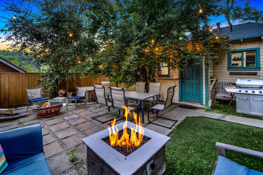 More Photos Of , Julian Unknown For Sale